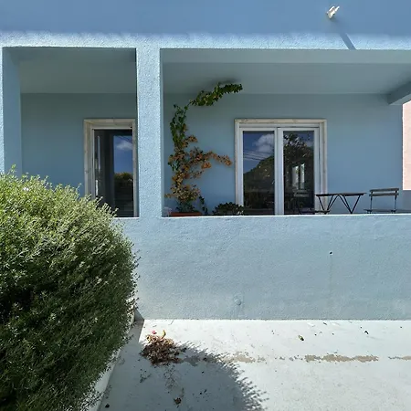 The Blue House - Golf & Βίλα *